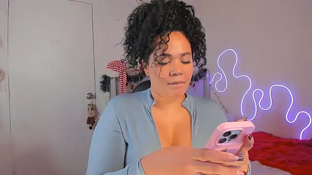 kristal benet online show from 12.16.24