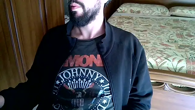 Snapshot of MisterX_99 chatting on 10.07.25 MisterX 99 online show from 10.07.25