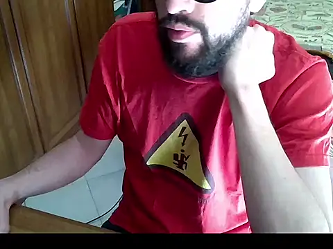Snapshot of MisterX_99 chatting on 10.10.25 MisterX 99 online show from 10.10.25