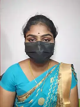 Snapshot of Tamil_Princess12 chatting on 10.01.25 Tamil Princess12 online show from 10.01.25