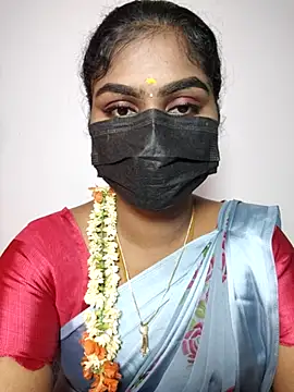 Snapshot of Tamil_Princess12 chatting on 10.05.25 Tamil Princess12 online show from 10.05.25