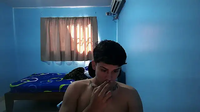 Snapshot of Jaket_lovers chatting on 09.15.25 Jaket lovers online show from 09.15.25