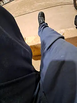 Snapshot of Negodabenga chatting on 11.01.25 Negodabenga online show from 11.01.25