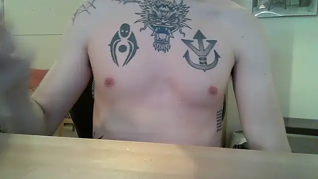 Snapshot of fortheladies69 chatting on 11.12.25 fortheladies69 online show from 11.12.25