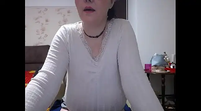 Mary x online show from 02.17.25