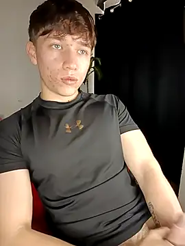 Snapshot of Logan_sixxer chatting on 10.05.25 Logan sixxer online show from 10.05.25