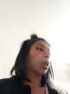 Tendercouple1 online show from 09.10.25