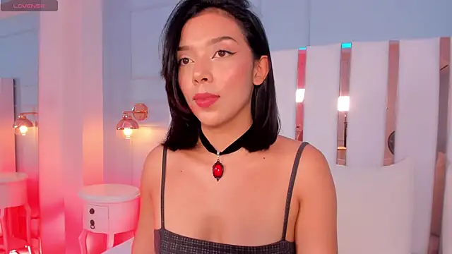 selene phmoon online show from 09.13.25