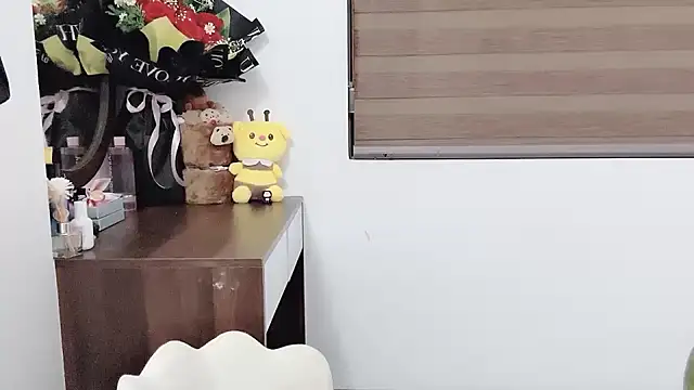 Amelia-babee online show from 10.21.25