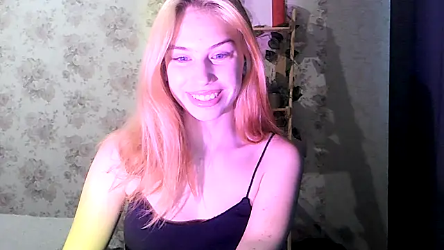 ClaireLaSweet online show from 09.28.25