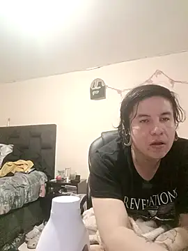 Snapshot of saenzjulieta1 chatting on 09.17.25 saenzjulieta1 online show from 09.17.25