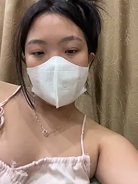 Thuylinh05 online show from 10.20.25