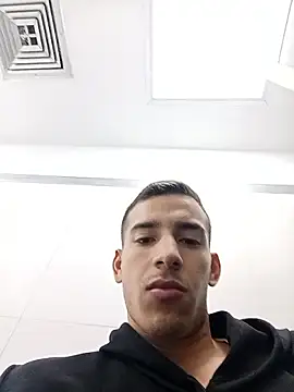 Jose20moro online show from 11.29.25