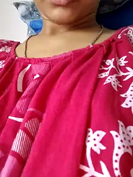 Snapshot of sana-5 chatting on 10.11.25 sana-5 online show from 10.11.25