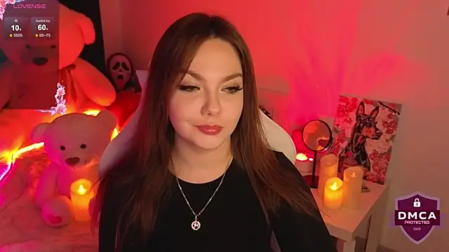 ApheliaDream  online show from 10.20.25