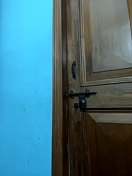 Snapshot of johnyncr chatting on 09.29.25 johnyncr online show from 09.29.25