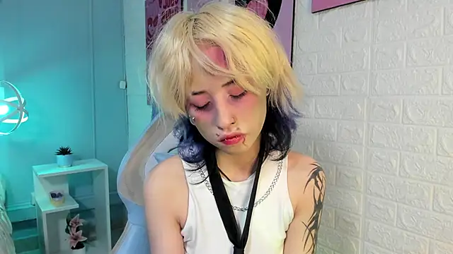 Hannahpage online show from 10.31.25