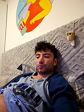 Snapshot of scopamiforte20cm chatting on 11.17.25 scopamiforte20cm online show from 11.17.25