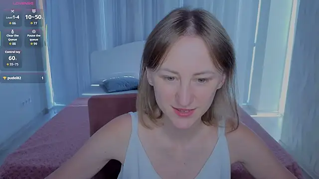 LuluChiiii online show from 09.23.25