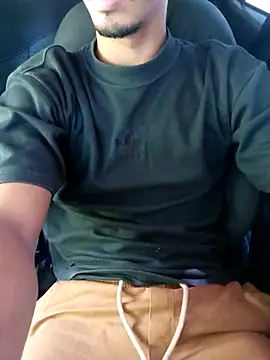 Snapshot of Casalhot_0 chatting on 09.10.25 Casalhot 0 online show from 09.10.25