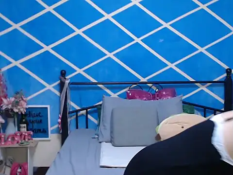 jengrey online show from 10.08.25