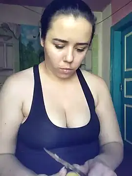 CutieMarine online show from 10.31.25