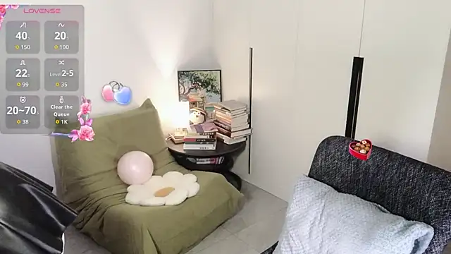 Emmaq996 online show from 09.09.25