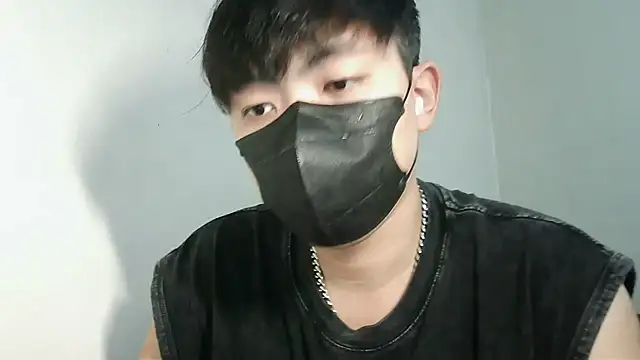 Snapshot of bigbb101011 chatting on 09.10.25 bigbb101011 online show from 09.10.25