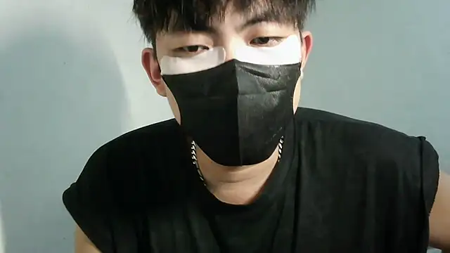 Snapshot of bigbb101011 chatting on 09.11.25 bigbb101011 online show from 09.11.25