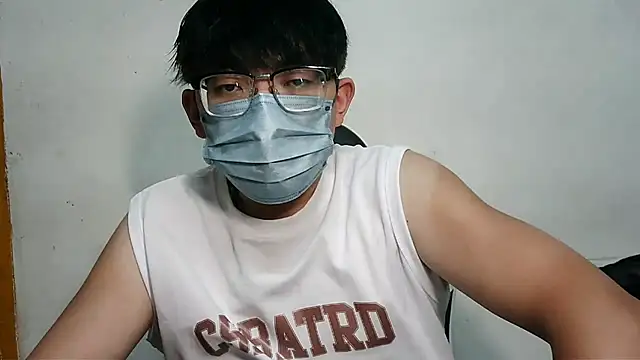 Snapshot of bigbb101011 chatting on 09.21.25 bigbb101011 online show from 09.21.25