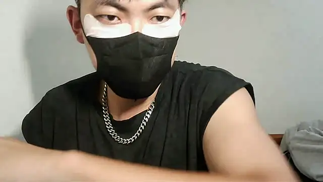 Snapshot of bigbb101011 chatting on 09.28.25 bigbb101011 online show from 09.28.25