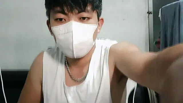 Snapshot of bigbb101011 chatting on 10.15.25 bigbb101011 online show from 10.15.25