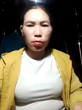 Snapshot of cicnci chatting on 10.07.25 cicnci online show from 10.07.25