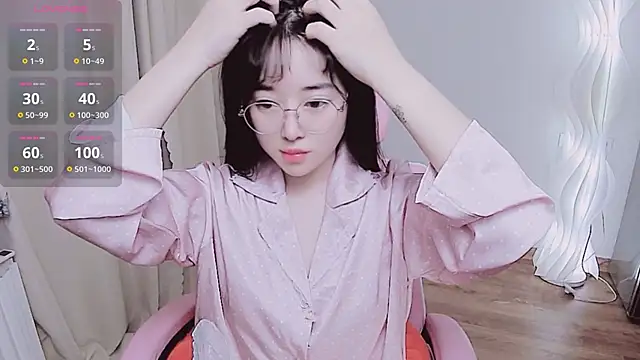 Miu-999 online show from 10.26.25