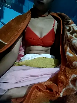 Snapshot of Kranti02x chatting on 10.28.25 Kranti02x online show from 10.28.25