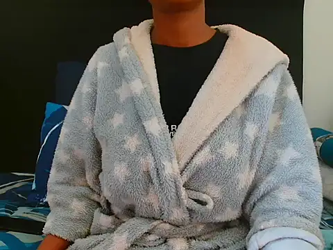 Snapshot of CreamySexyPussy chatting on 09.26.25 CreamySexyPussy online show from 09.26.25