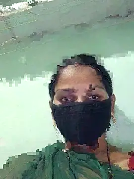 Snapshot of poojam93 chatting on 09.09.25 poojam93 online show from 09.09.25