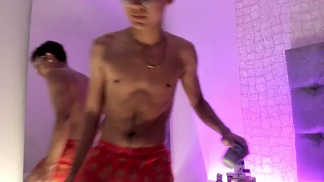 Lucien Gray  online show from 12.03.25