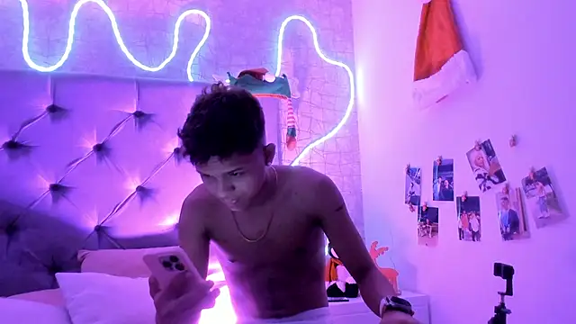 Lucien Gray  online show from 12.05.25