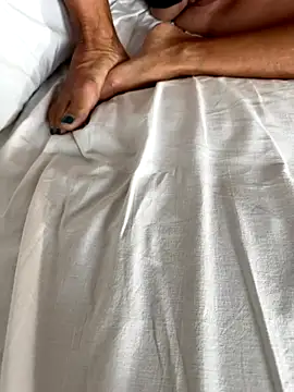 lucamila2903 online show from 10.26.25