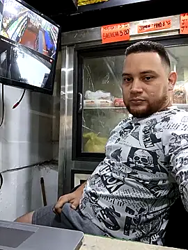 Catire10  online show from 11.14.25