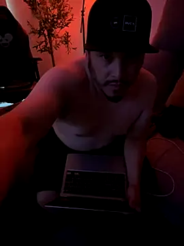 Snapshot of kvrkvr19 chatting on 11.20.25 kvrkvr19 online show from 11.20.25