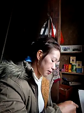 ngocngoc cute online show from 11.27.25