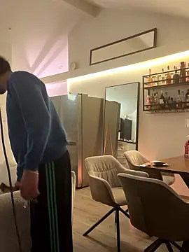 Gipsyboysteve online show from 10.21.25