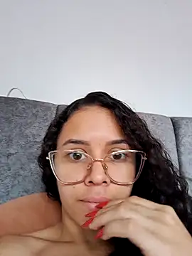 Snapshot of Britany_Sweety chatting on 10.11.25 Britany Sweety online show from 10.11.25