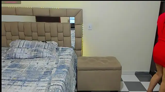 gabrielaponce11 online show from 09.12.25