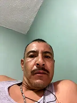 Snapshot of Chillo956 chatting on 10.10.25 Chillo956 online show from 10.10.25