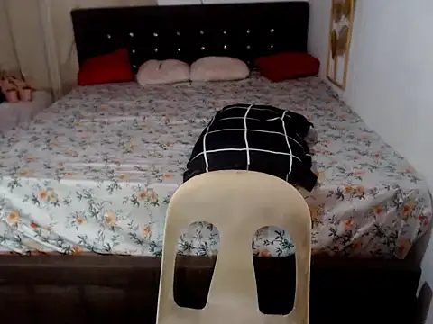 Snapshot of Brianatopdomxx chatting on 10.12.25 Brianatopdomxx online show from 10.12.25