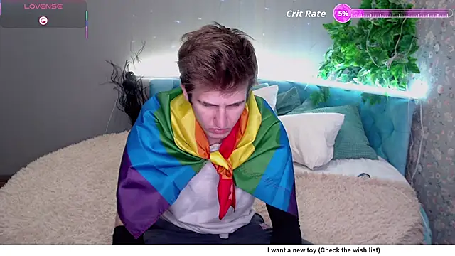 Snapshot of KiskaKurt chatting on 09.23.25 KiskaKurt online show from 09.23.25