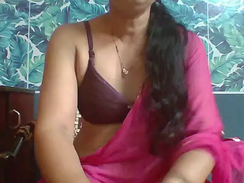 Snapshot of Marathi_q4een01 chatting on 10.08.25 Marathi q4een01 online show from 10.08.25
